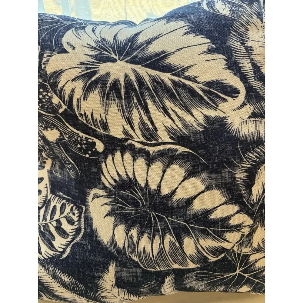 Tommy Bahama Decorative Pillow Blue White Leaf Flower 18